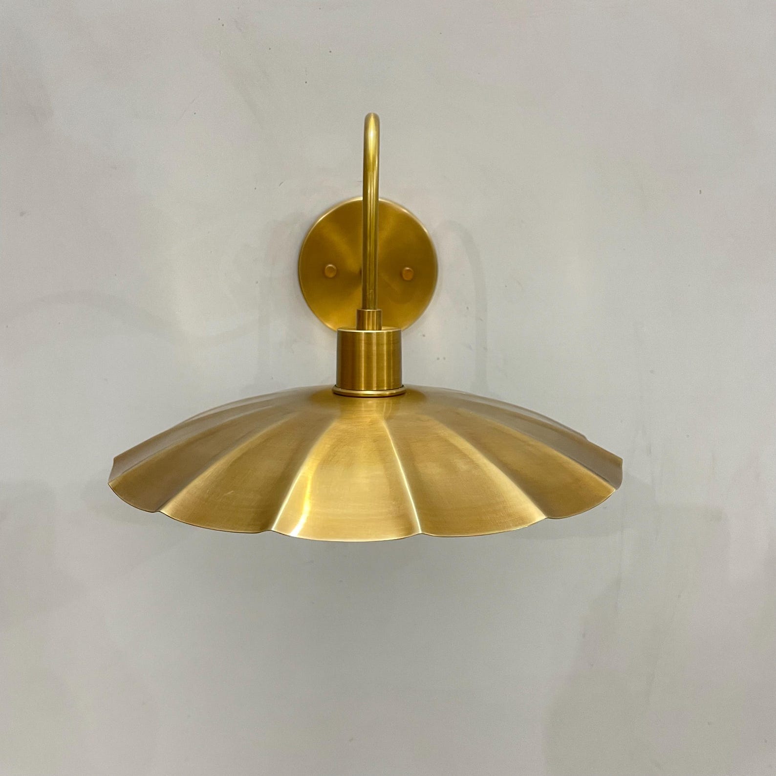 Scalloped Brass Wall Sconce — photo 1