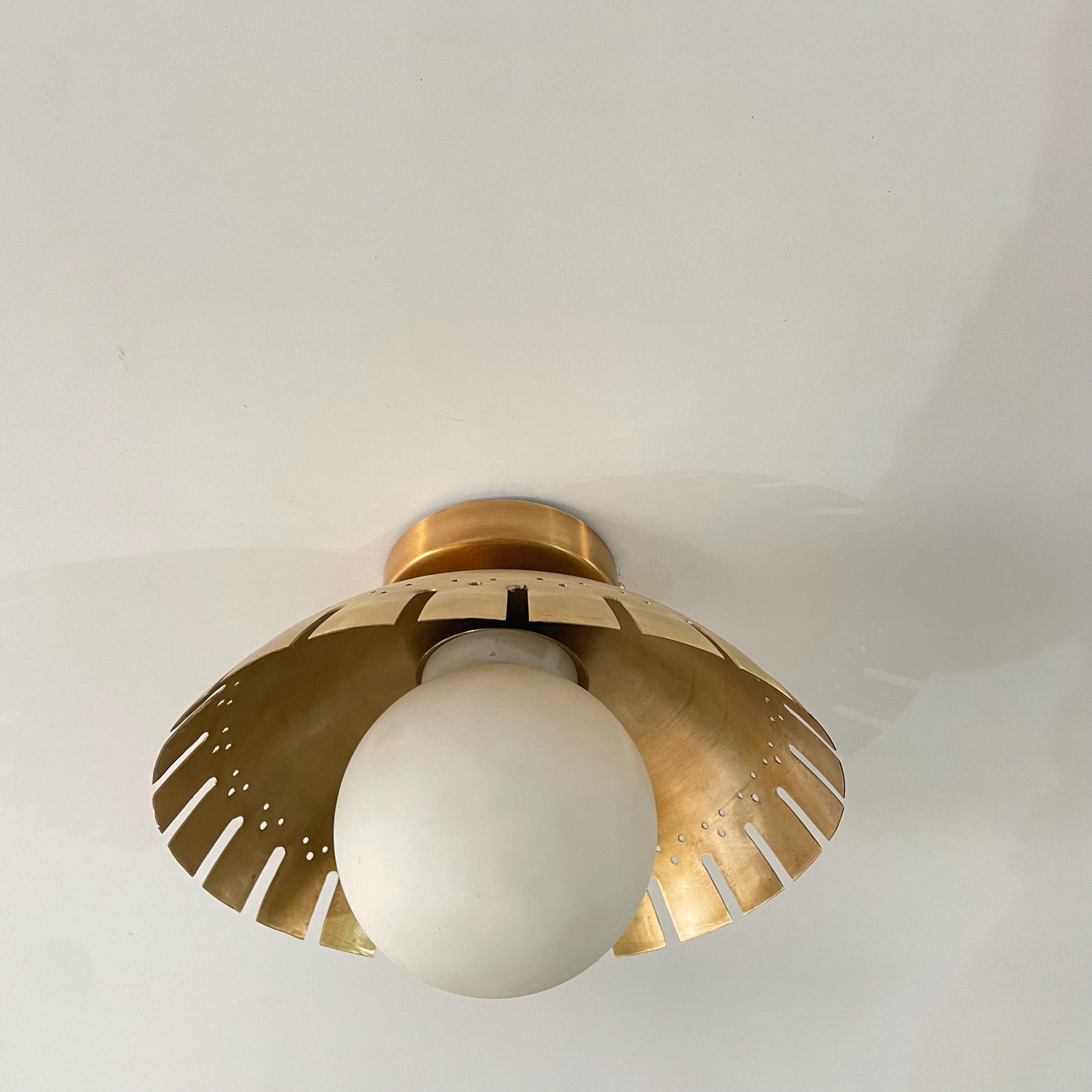 Mid century Modern Brass Wall Sconce — photo 1