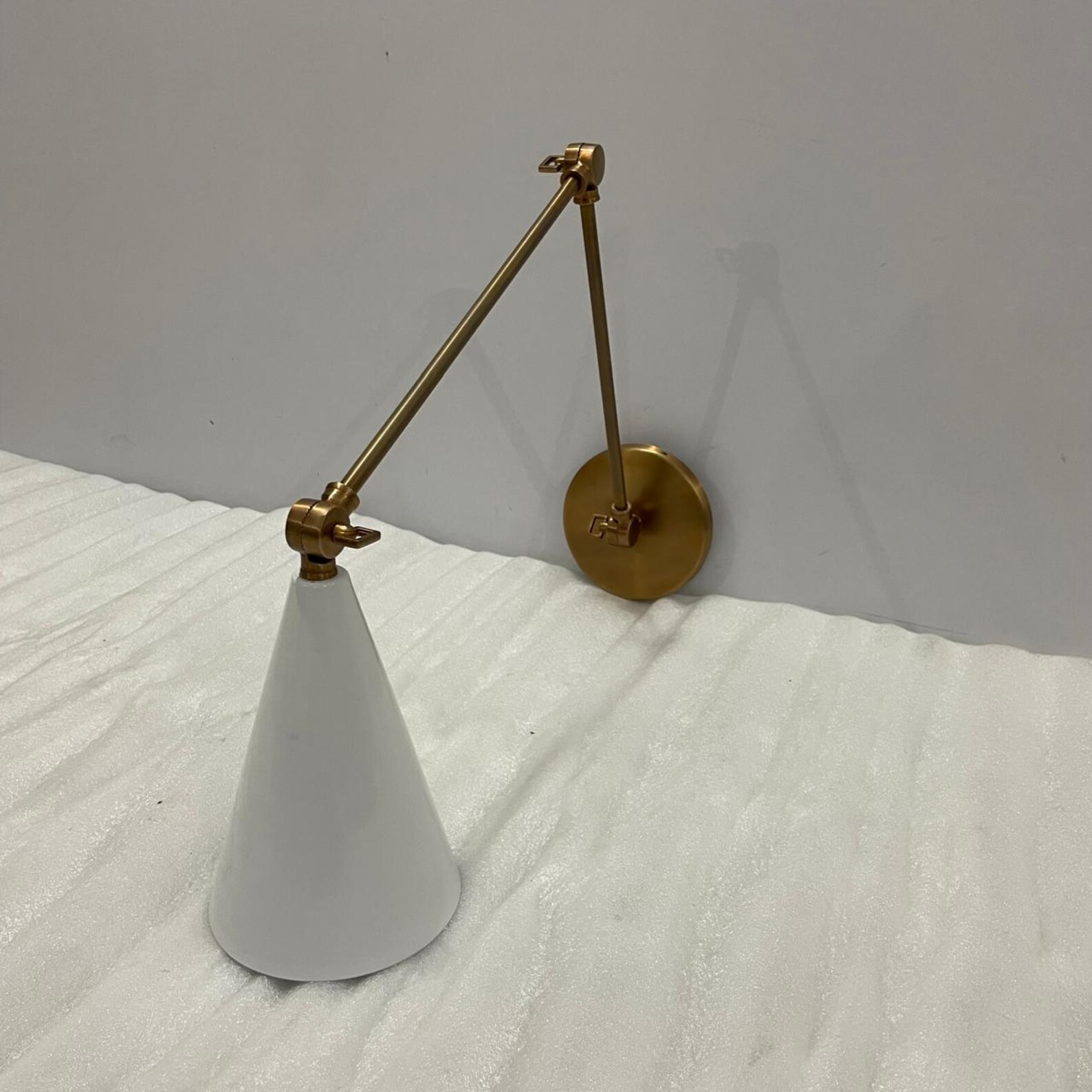 Modern Adjustable Brass Wall Lamp — photo 1