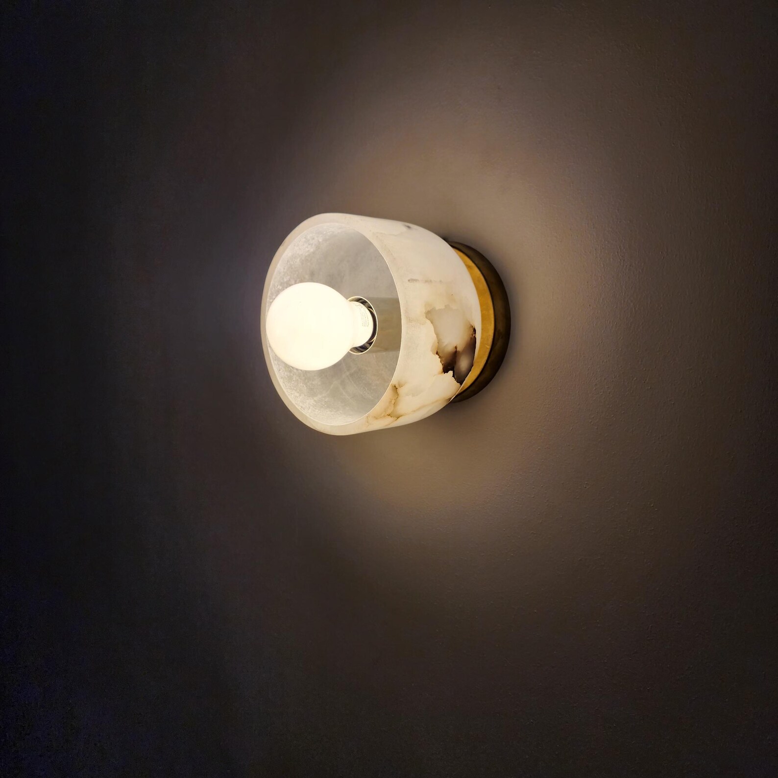 Handmade Alabaster Marble Wall Sconce — Minimalist Vanity Brass Wall Light — photo 1